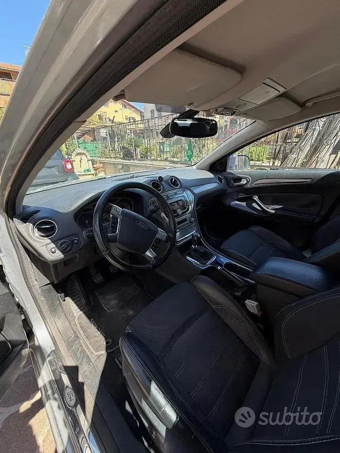 Usata Ford Mondeo 140 CV (102 kW) 2010 Grigio Station wagon