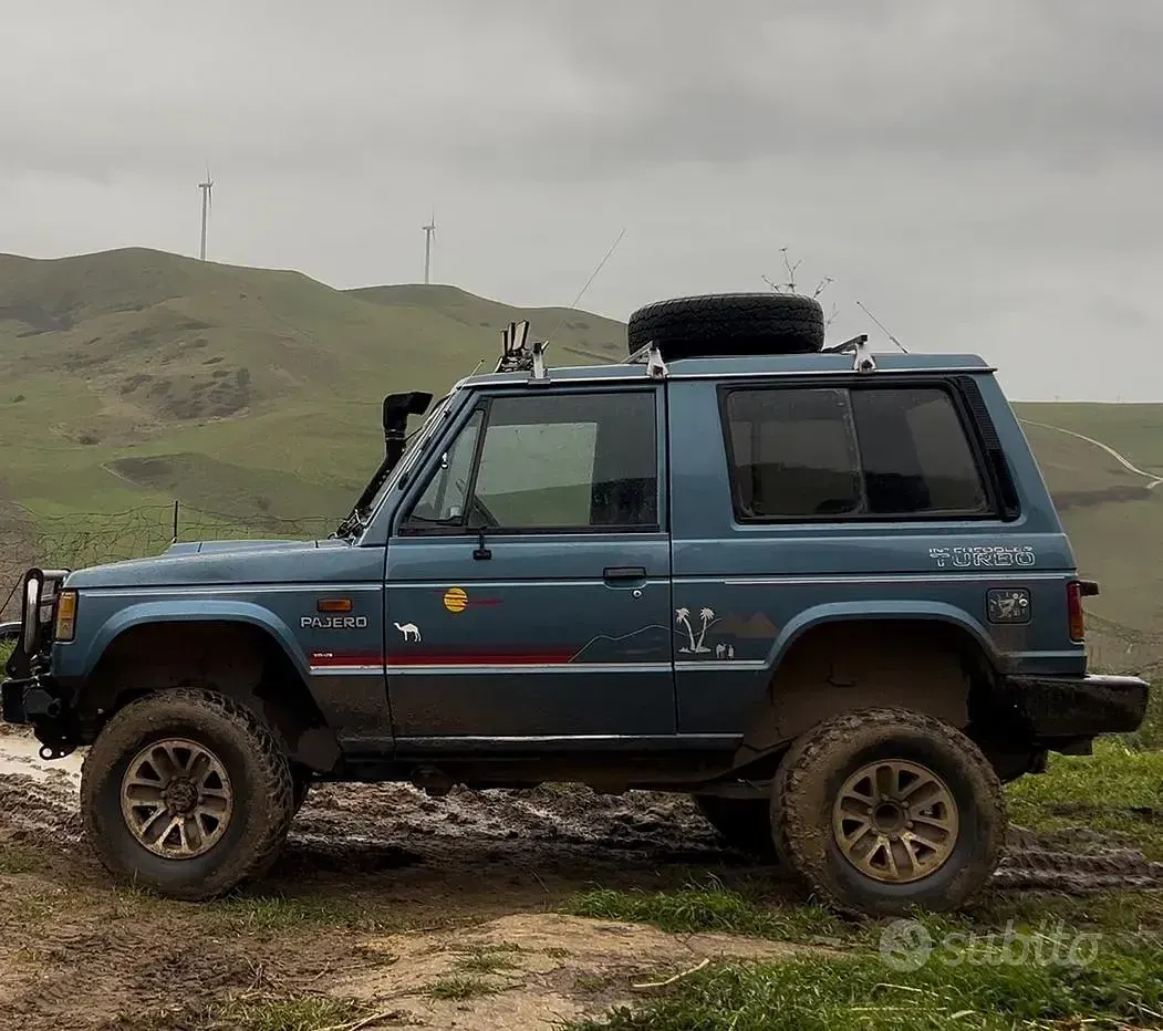 Usata Mitsubishi Pajero 99 CV (72 kW) 1990 SUV