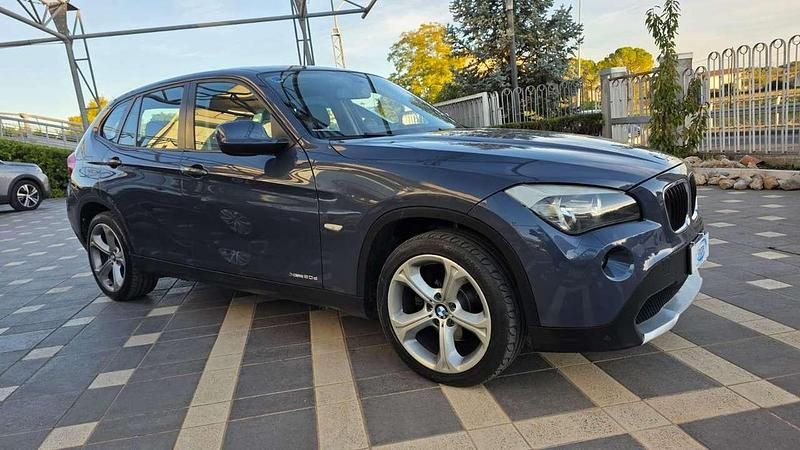 Usata BMW X1 177 CV (130 kW) 2010 Blu/azzurro SUV