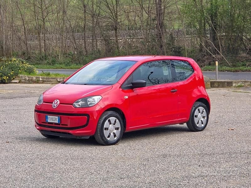 Usata VW up! Move 59 CV (43 kW) 2016 Rosso Utilitaria