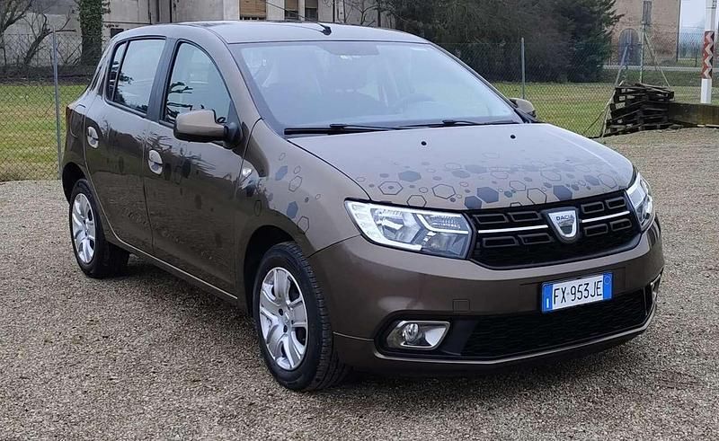 Usata Dacia Sandero Comfort 90 CV (66 kW) 2019 Other Berlina