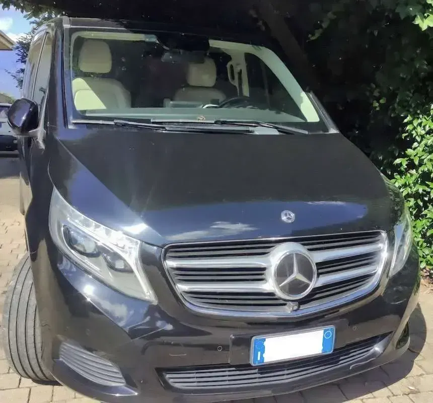 Usata Mercedes V250 Avantgarde 190 CV (139 kW) 2017 Nero Monovolume