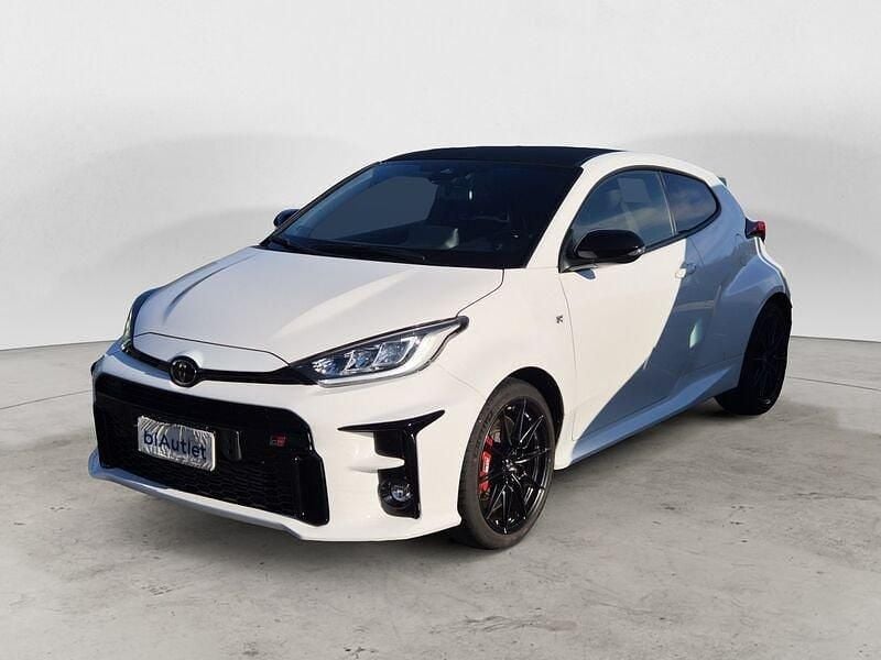 Usata 2022 Toyota Yaris Berlina | 36.700 € (Buon prezzo) - Immagine 1/4