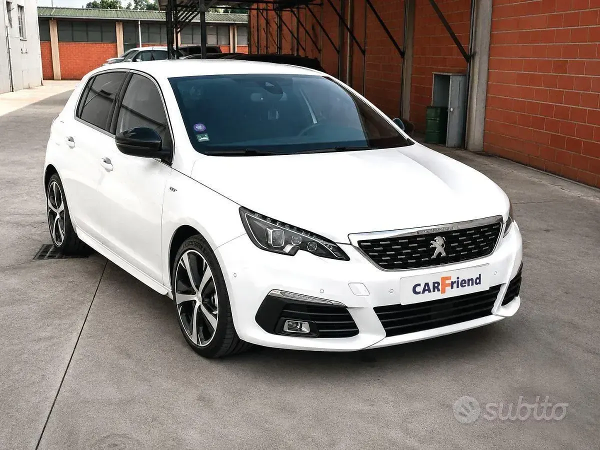 Usata Peugeot 308 GT-line 131 CV (96 kW) 2018 Bianco Berlina