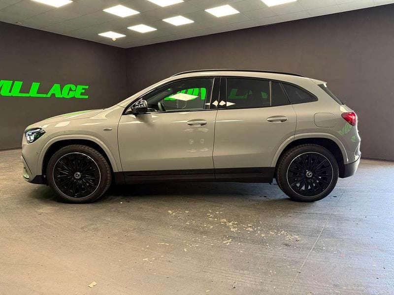 Occasion Mercedes GLA250 AMG Line Premium Plus 224 ch (164 kW) 2025 Gris SUV