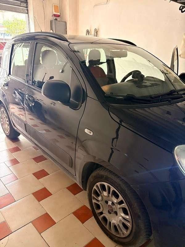 Usata Fiat Panda Easy 95 CV (69 kW) 2017 Utilitaria
