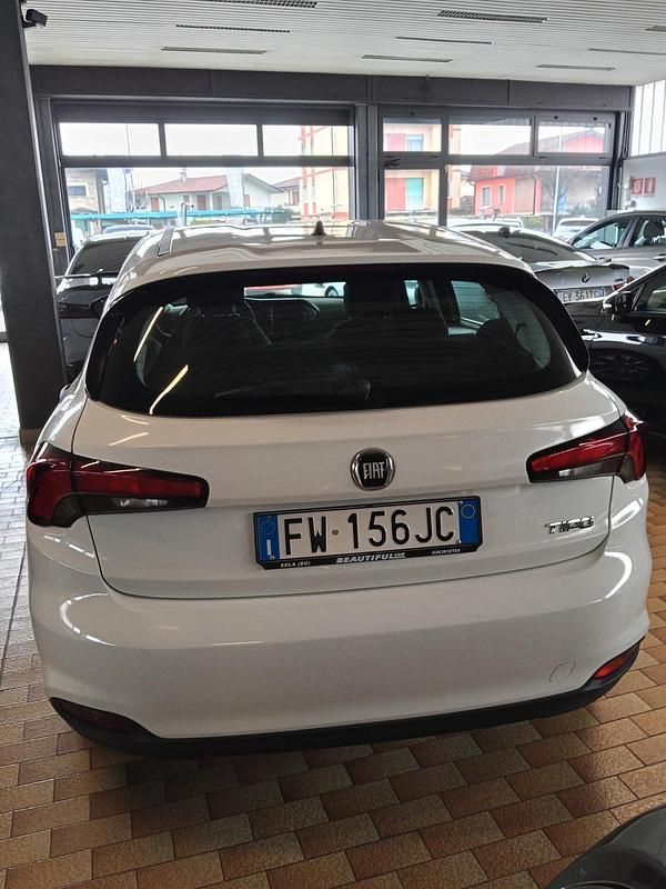 Usata Fiat Tipo Easy 95 CV (69 kW) 2019 Bianco Berlina