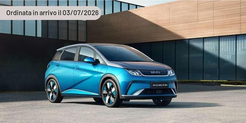 Nuova BYD Dolphin Design 64 kW (88 CV) 2025 Argento Utilitaria