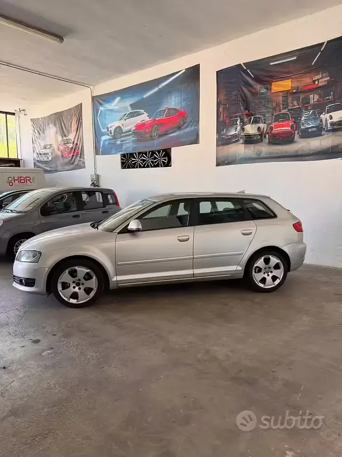 Usata Audi A3 Ambition 90 CV (66 kW) 2010 Grigio Utilitaria
