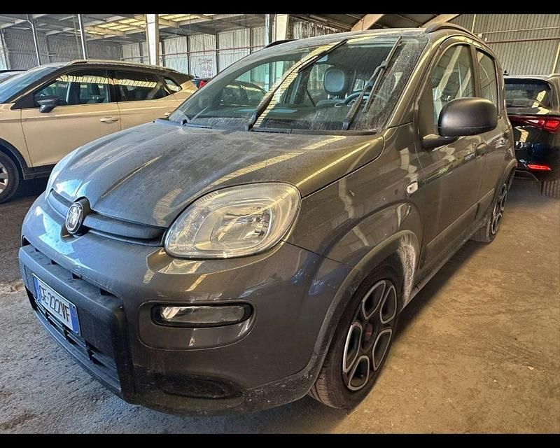 Usata Fiat Panda City Life 70 CV (51 kW) 2021 Viola Utilitaria