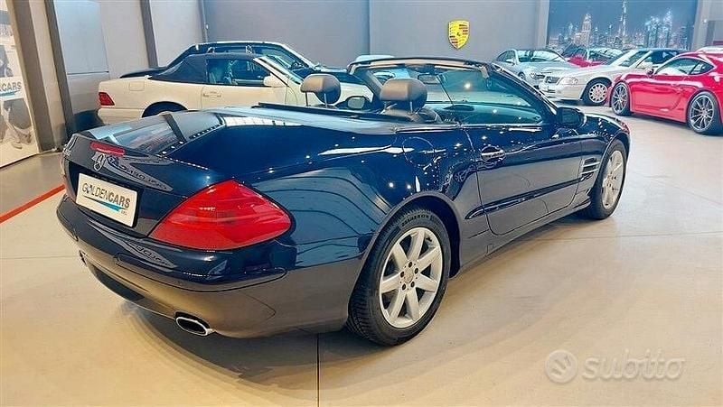 Usata Mercedes SL500 307 CV (225 kW) 2006 Blu Cabrio
