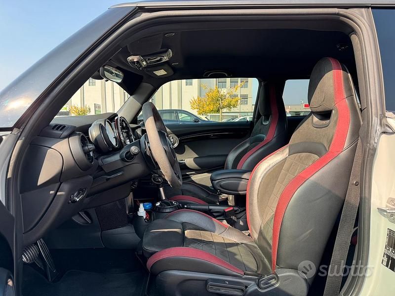 Usata Mini John Cooper Works Hype 231 CV (169 kW) 2017 Utilitaria