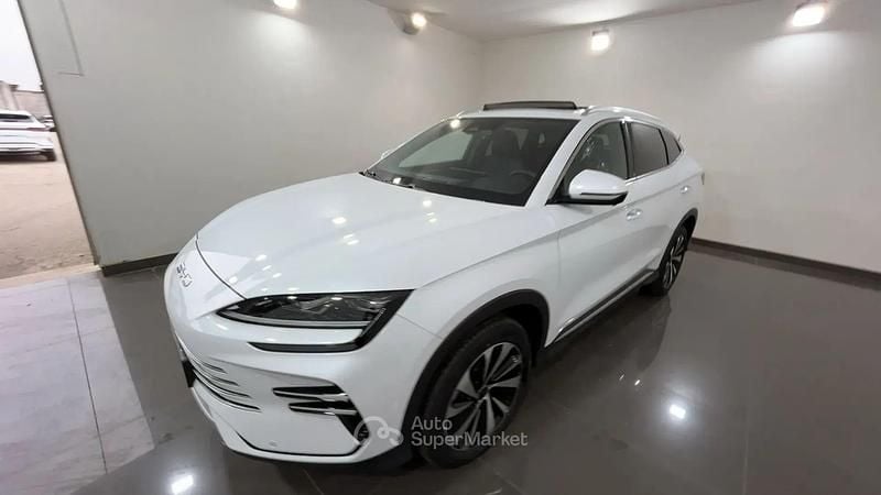 Bianco Nuova 2025 BYD Seal U Boost SUV | 32.600 € (Buon prezzo) - Immagine 1/2