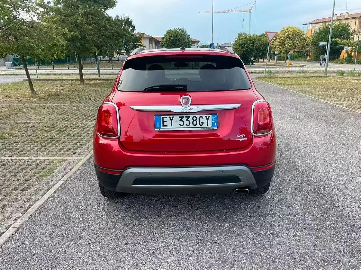 Usata Fiat 500X Cross Plus 140 CV (102 kW) 2015 Rosso SUV