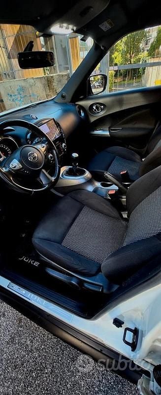 Usata Nissan Juke 2015 Bianco SUV
