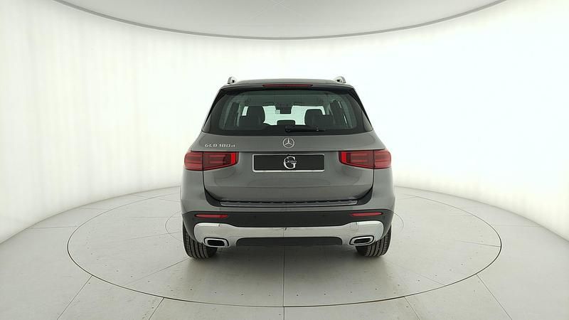 Usata Mercedes GLB180 Advanced 116 CV (85 kW) 2025 Grigio SUV