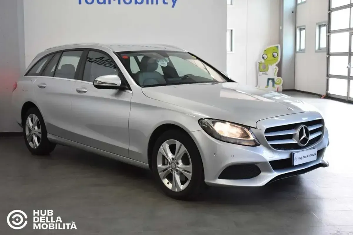 Usata Mercedes C220 Business 170 CV (125 kW) 2016 Argento Station wagon
