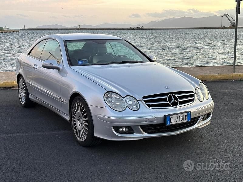 Usata Mercedes CLK320 Avantgarde 224 CV (164 kW) 2007 Grigio Coupé