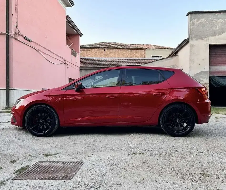 Usata Seat Leon FR 190 CV (139 kW) 2019 Berlina