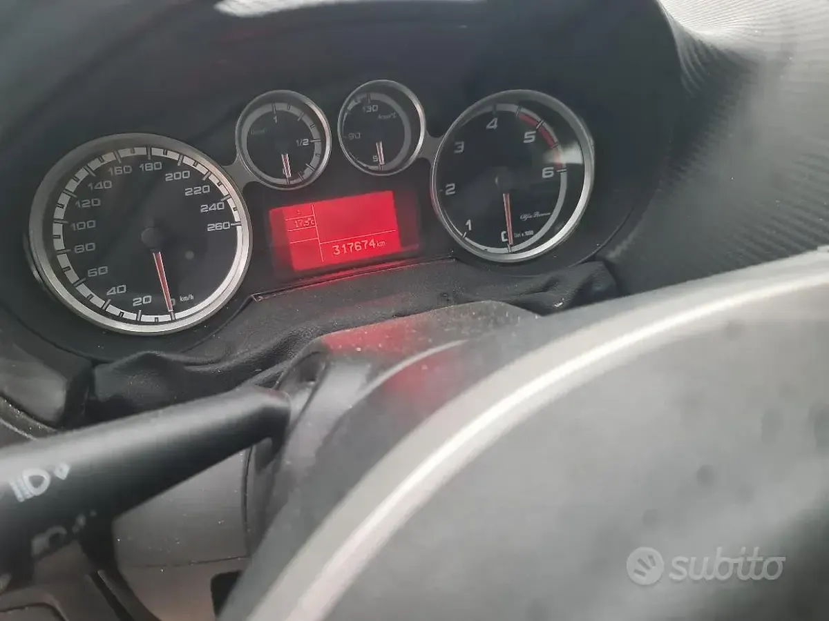 Usata Alfa Romeo MiTo 120 CV (88 kW) 2012 Utilitaria