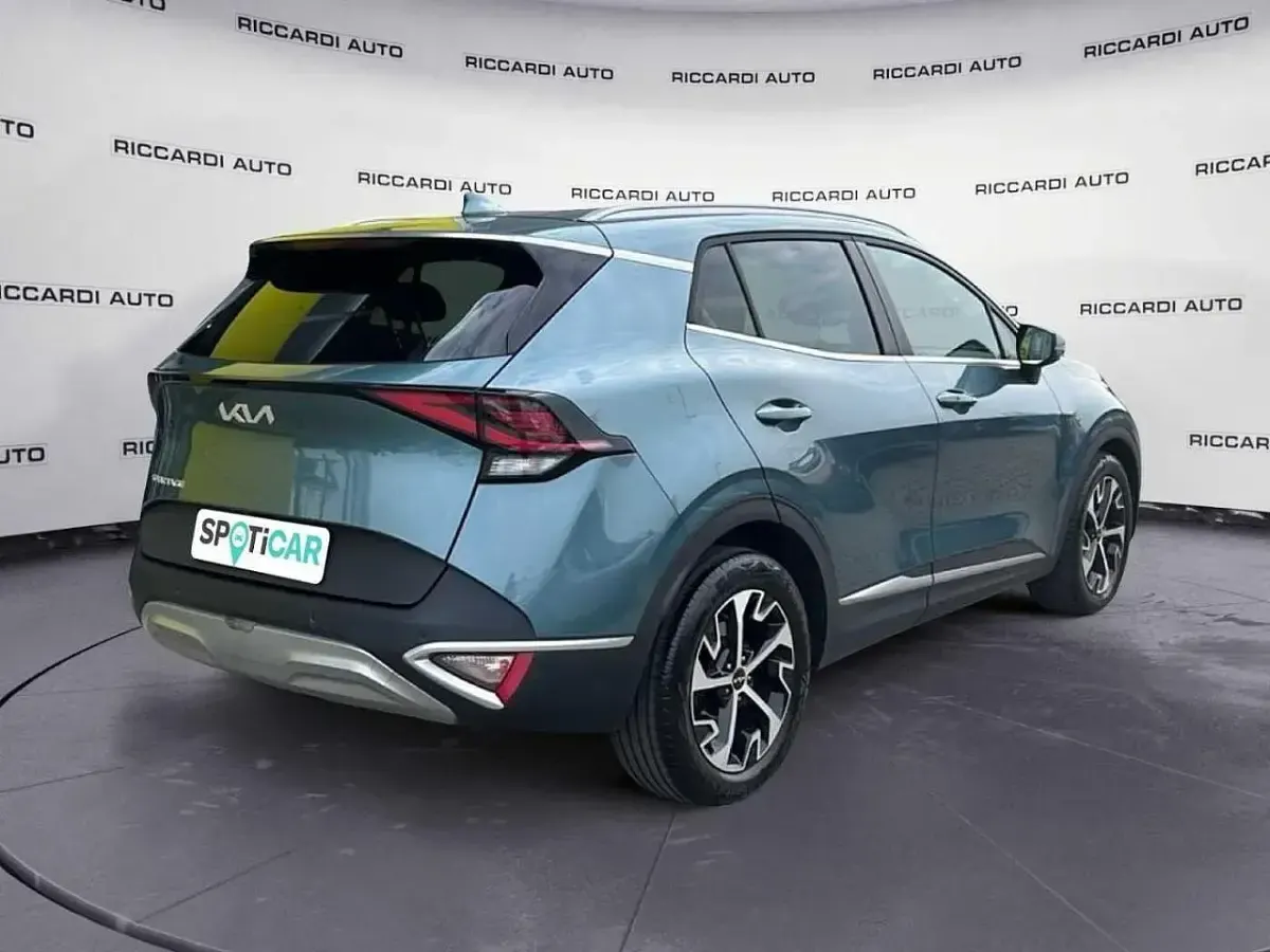 Usata Kia Sportage 150 CV (110 kW) 2022 Verde SUV