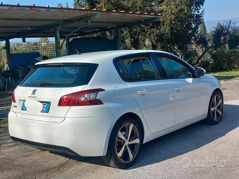 Usata Peugeot 308 92 CV (67 kW) 2014 Bianco Berlina