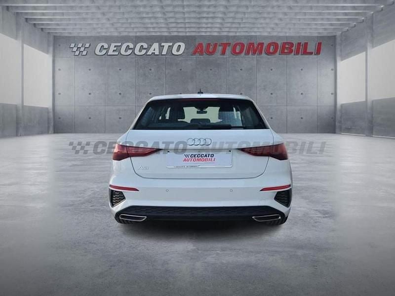 Usata Audi A3 S-Line 150 CV (110 kW) 2024 Bianco Berlina