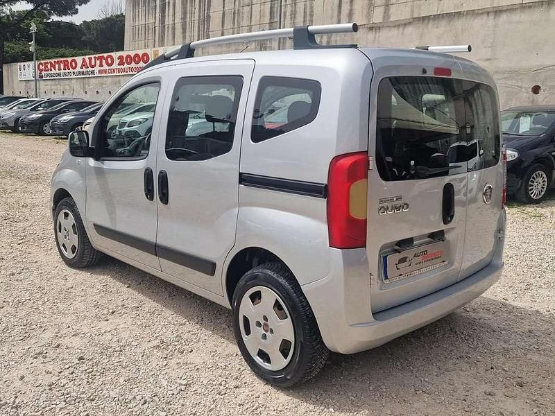 Begagnad Fiat Qubo Trekking 95 HK (69 kW) 2018 Silver Minibuss