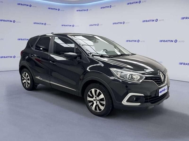 Usata Renault Captur 90 CV (66 kW) 2019 Nero SUV