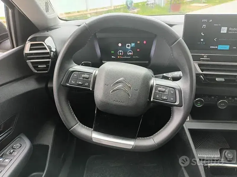 Usata Citroën C4 Feel 131 CV (96 kW) 2023 Nero SUV