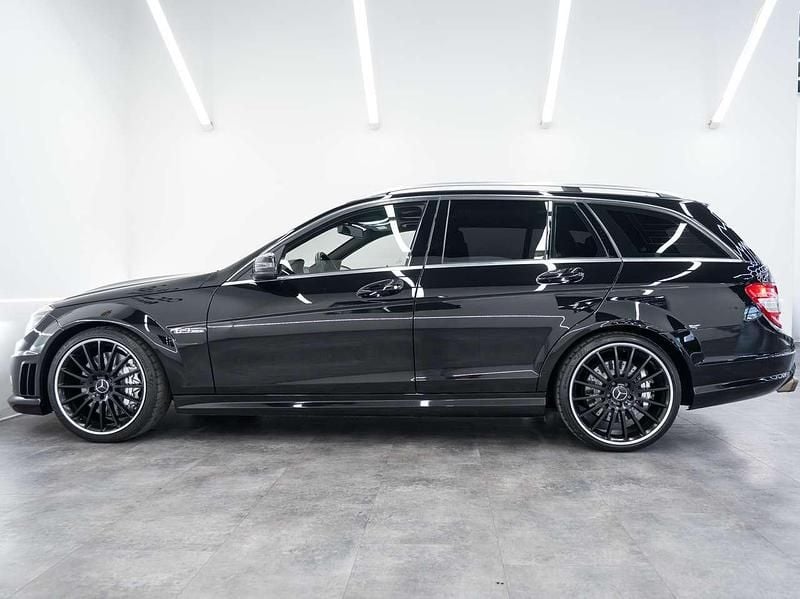 Usata Mercedes C63 AMG AMG 487 CV (358 kW) 2009 Nero Station wagon