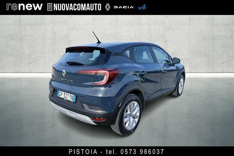 Usata Renault Captur Equilibre 91 CV (66 kW) 2023 Blu scuro SUV