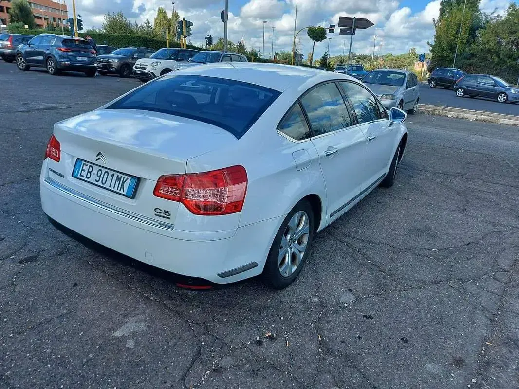 Usata Citroën C5 Exclusive 163 CV (119 kW) 2010 Bianco Berlina