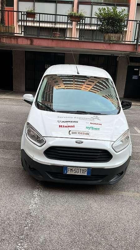 Usata Ford Transit 95 CV (69 kW) 2017 Bianco Furgone