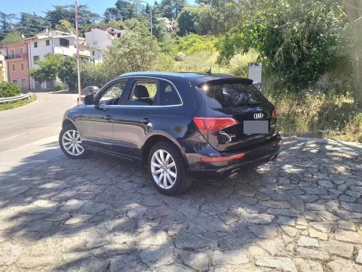 Usata Audi Q5 250 CV (183 kW) 2009 Blu SUV