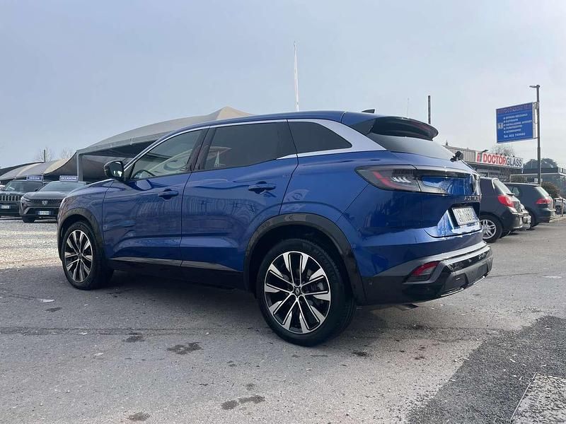 Usata Renault Austral Techno 200 CV (147 kW) 2023 Blu/azzurro SUV