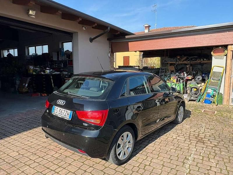Usata Audi A1 Sportback Attraction 90 CV (66 kW) 2013 Nero Utilitaria