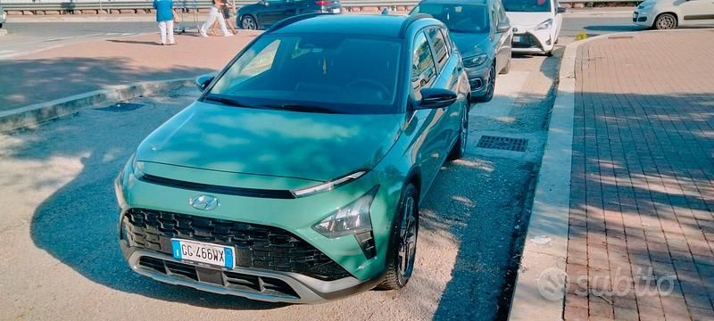 Usata Hyundai Bayon 100 CV (73 kW) 2021 Verde SUV