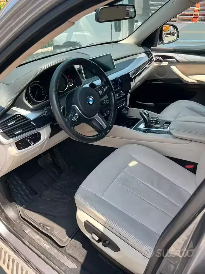 Usata BMW X6 Efficient Dynamics 258 CV (189 kW) 2015 Grigio SUV