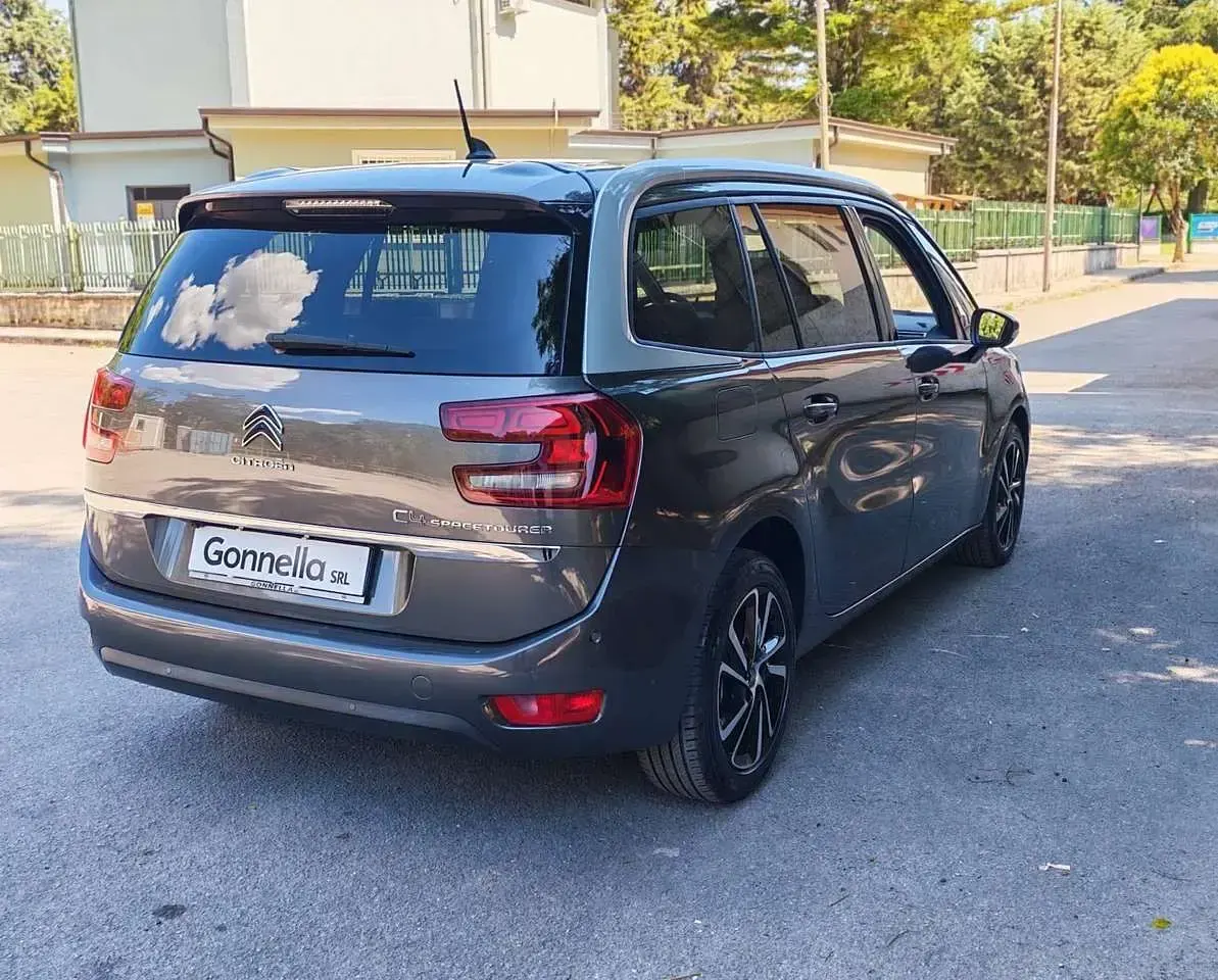 Usata Citroën C4 SpaceTourer Shine 131 CV (96 kW) 2021 Grigio Monovolume