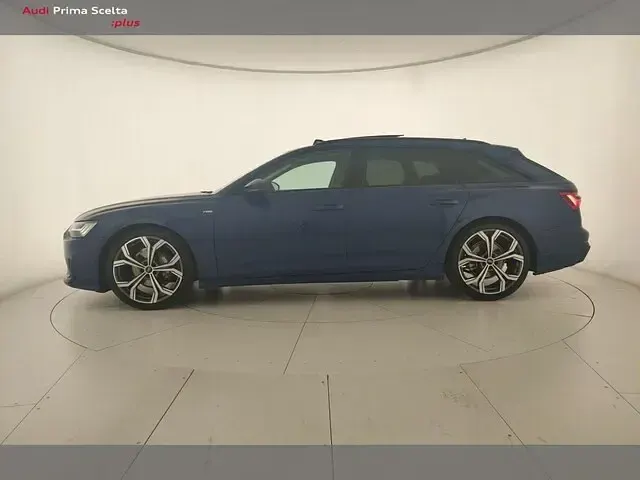 Nuova Audi A6 S-Line 204 CV (150 kW) 2025 Blu ascari metallizzato Station wagon