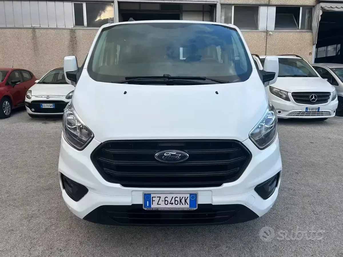 Usata Ford Transit Custom 131 CV (96 kW) 2019 Bianco Monovolume