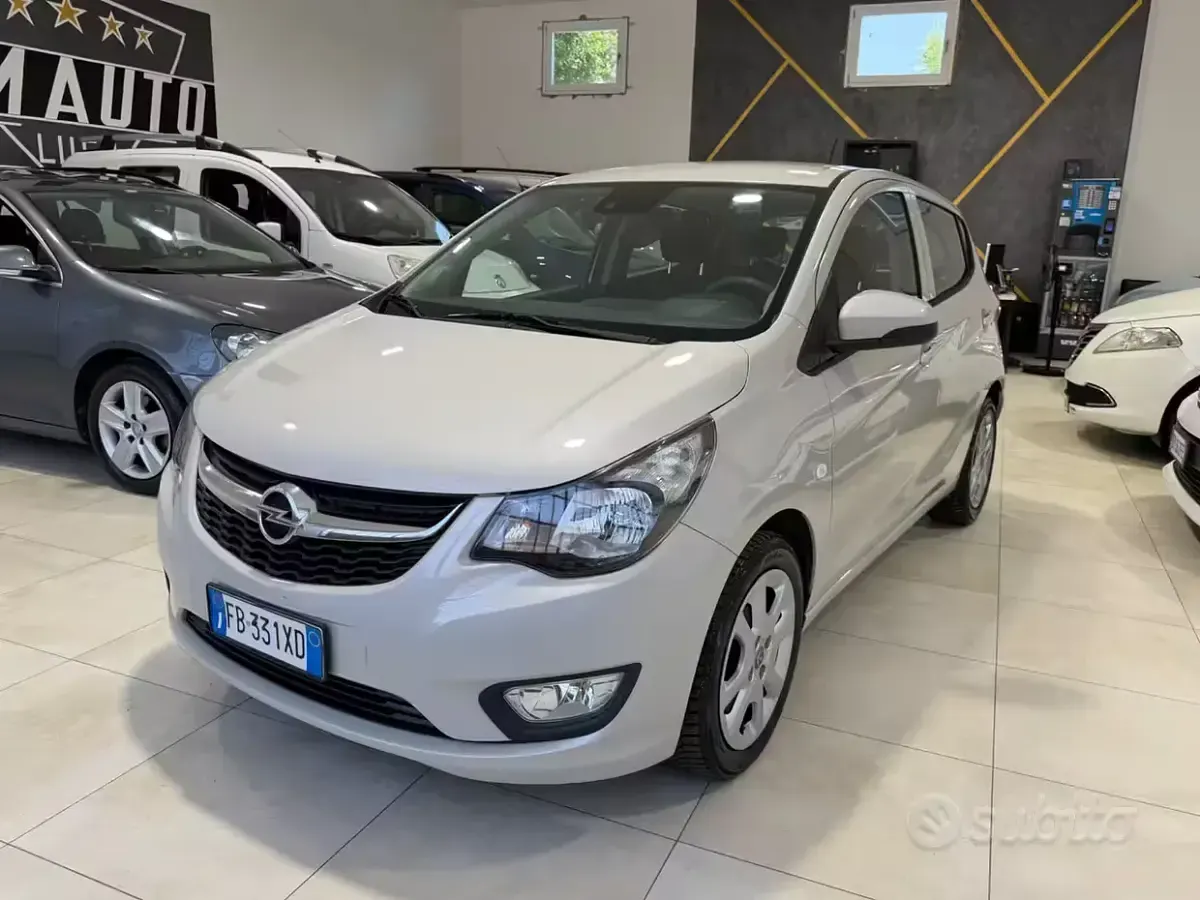 Usata Opel Karl Innovation 73 CV (53 kW) 2016 Beige Utilitaria