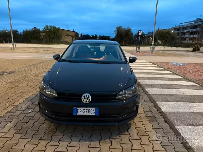 Usata VW Polo Comfortline 80 CV (58 kW) 2018 Utilitaria