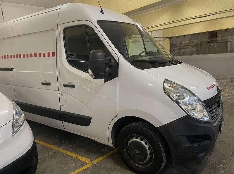Usata Renault Master 145 CV (106 kW) 2019 Furgone