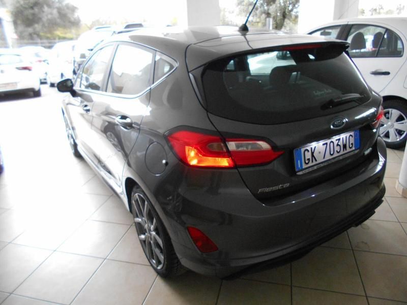 Usata Ford Fiesta ST-Line 125 CV (91 kW) 2022 Grigio Utilitaria