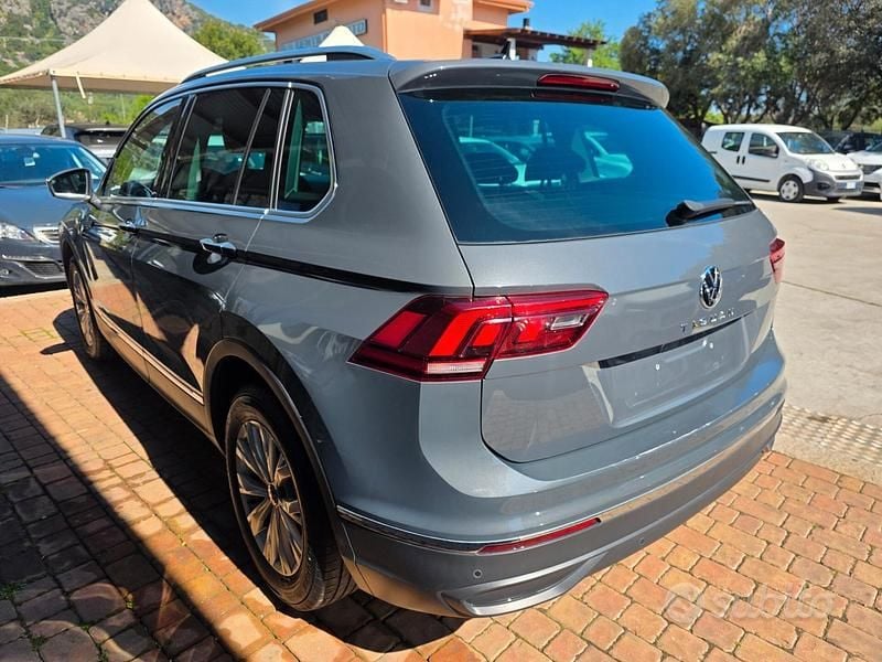 Usata VW Tiguan Elegance 150 CV (110 kW) 2021 Grigio SUV