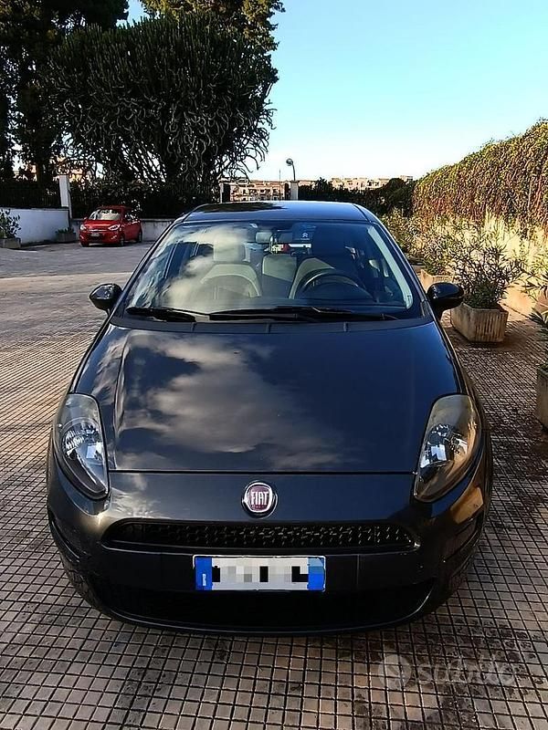 Usata Fiat Punto Evo 75 CV (55 kW) 2012 Grigio Utilitaria
