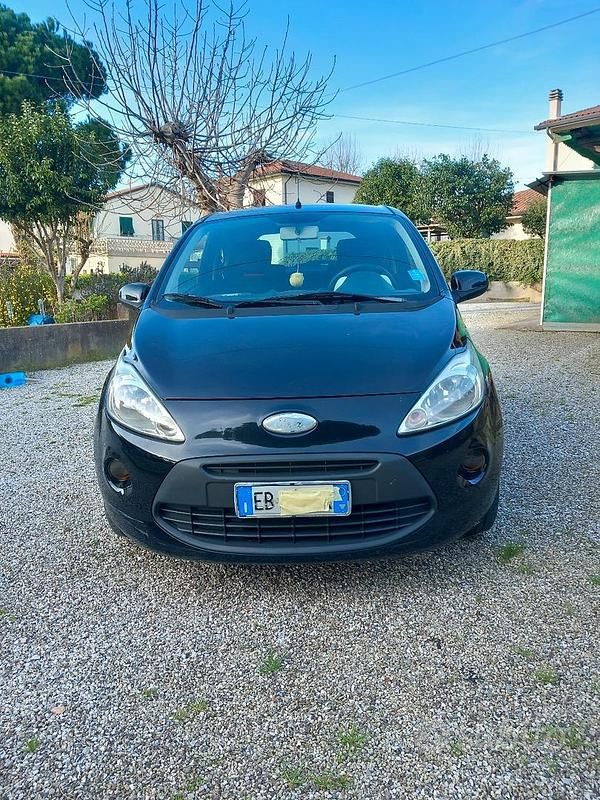 Usata Ford Ka 69 CV (50 kW) 2010 Nero Utilitaria