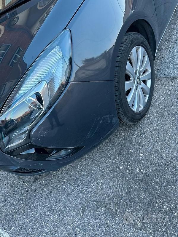 Usata Opel Zafira 150 CV (110 kW) 2016 Grigio Monovolume